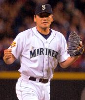 Sasaki earns major league-leading 24 save in Seattle victory